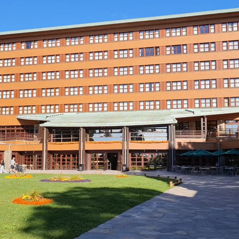 HOTEL SEQUOIA LODGE DLP