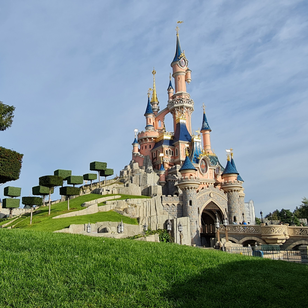 Viajes Organizados, Exclusivos y a Medida por Disneyland Paris